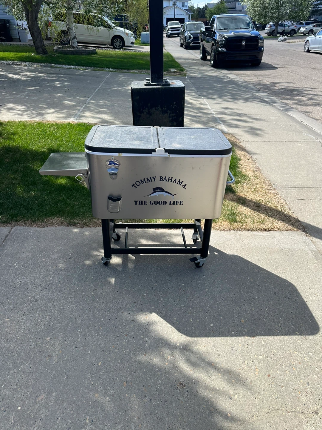 Tommy Bahama Rolling Cooler - photo 2