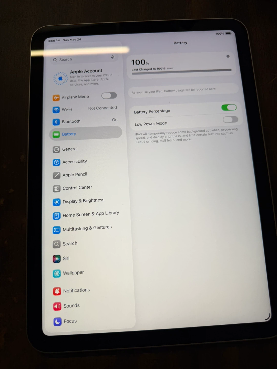 Apple iPad 10th Gen 256GB Silver Wi-Fi 10.9” MPR33LL/A - photo 2