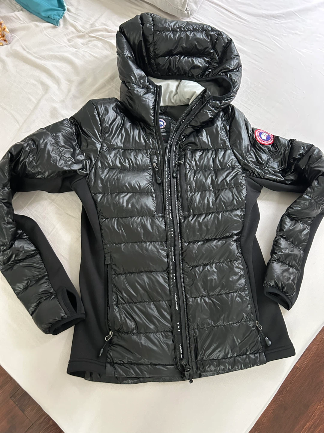 Canada Goose Hybridge Women  Black Down Puffer Jacket