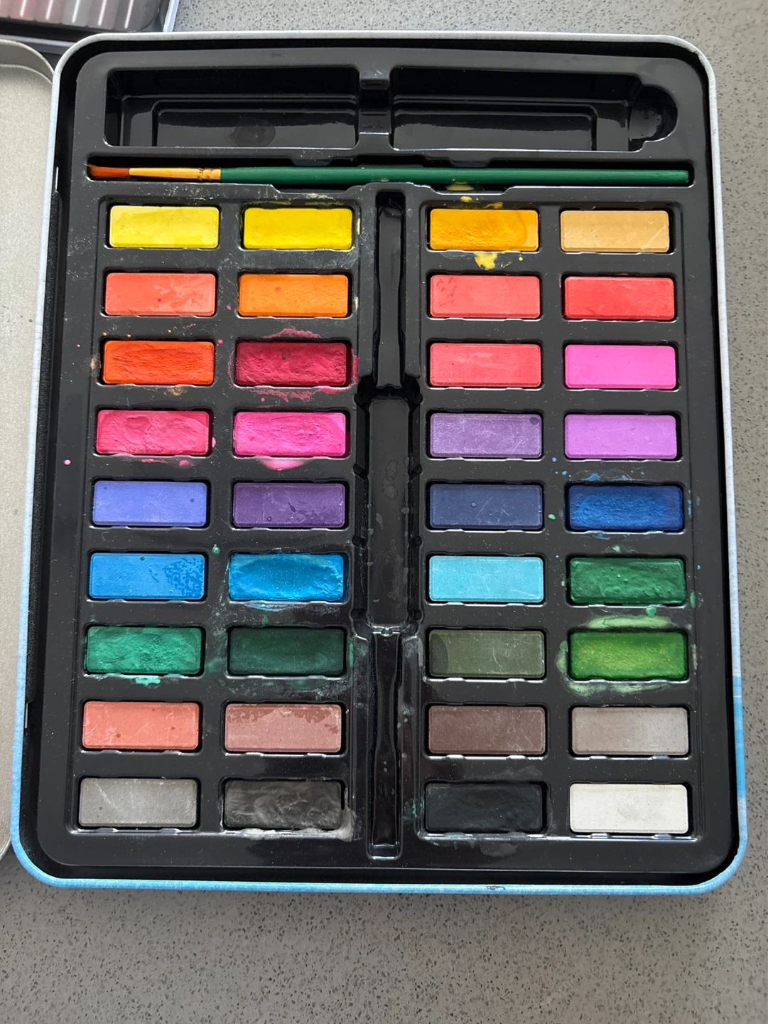 Watercolour and colour pencil set - photo 3