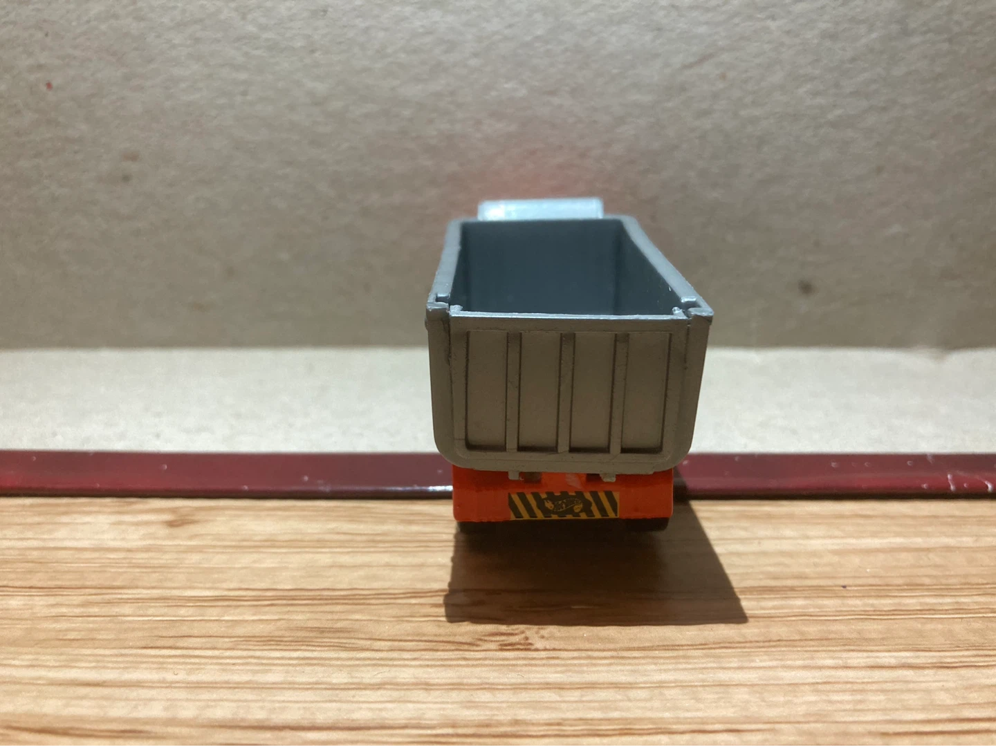 Hot Wheels Loose / Gravel Haul Truck / Road Department - photo 4