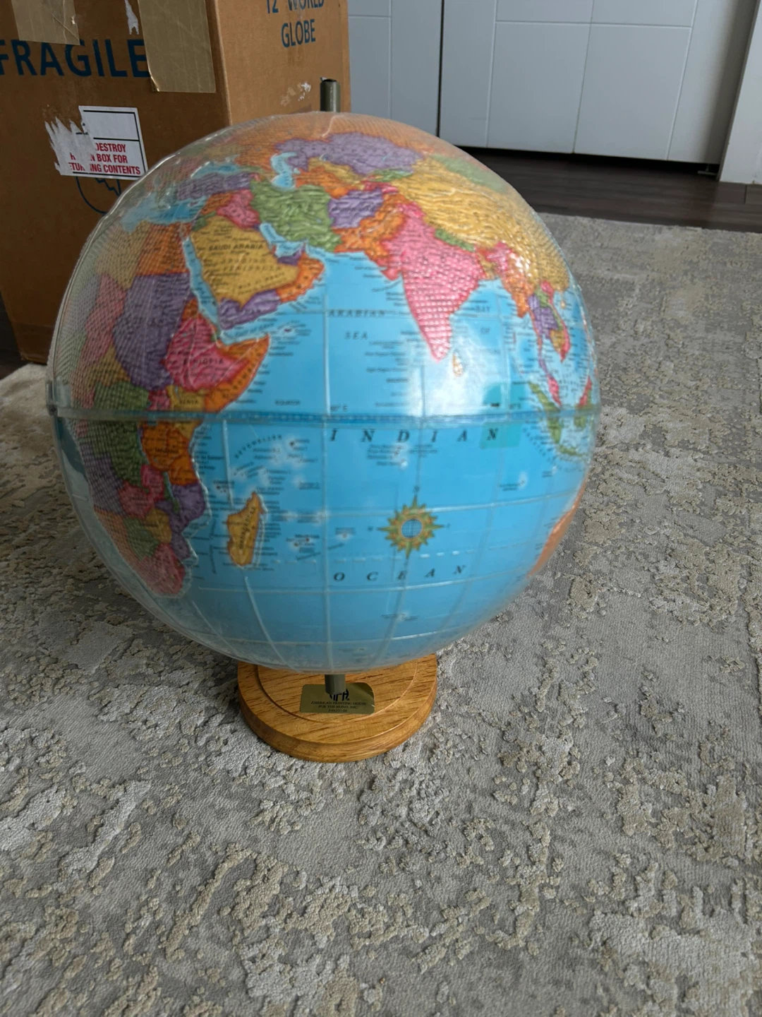 12" World Globe - photo 2