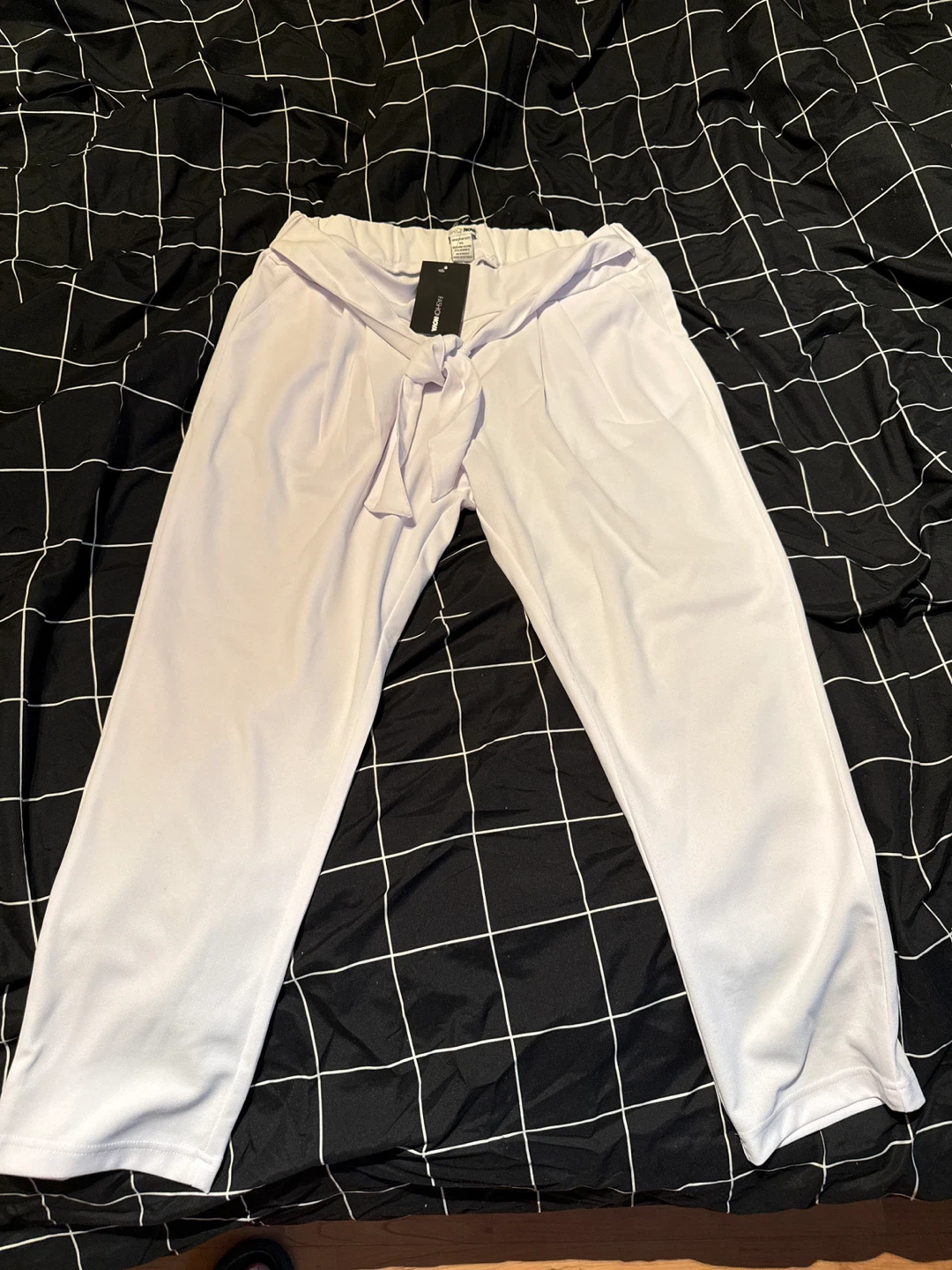 Fashion Nova White Tie-Front Cropped Pants