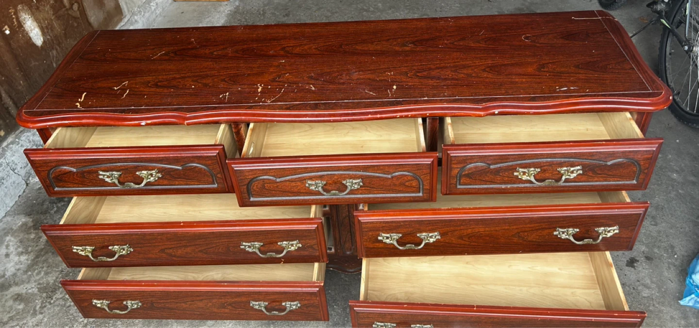 Cherry Wood Dresser with 7 Drawers - photo 4