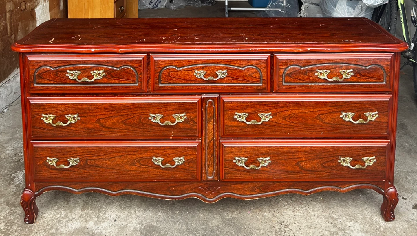 Cherry Wood Dresser with 7 Drawers - photo 2