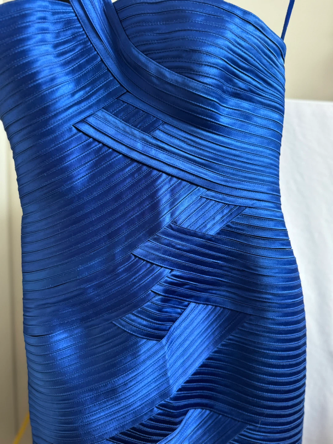 BCBGMAXAZRIA Royal Blue One Shoulder Ruched Dress - photo 4