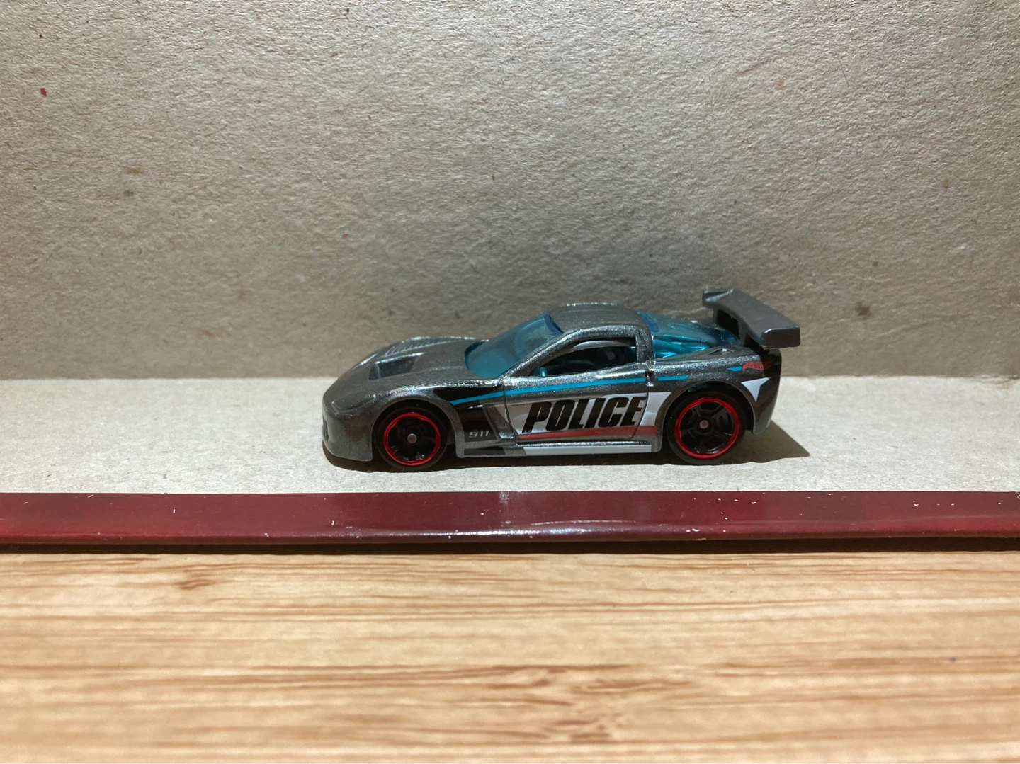Hot Wheels Loose / Corvette C6-R / Police - photo 3