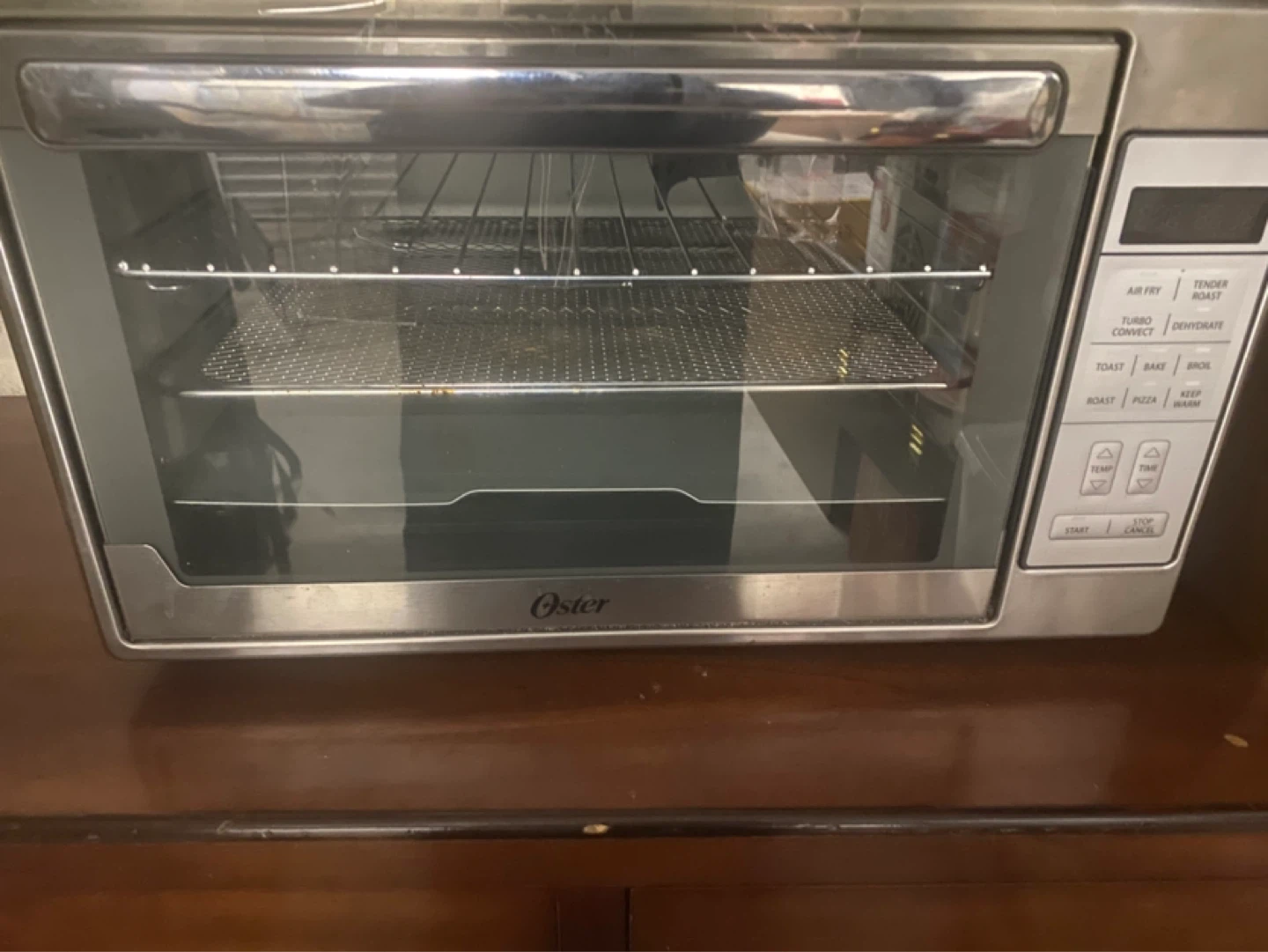 Oster Extra-Large 10-in-1 Function Air Fryer Oven - Like New - photo 3