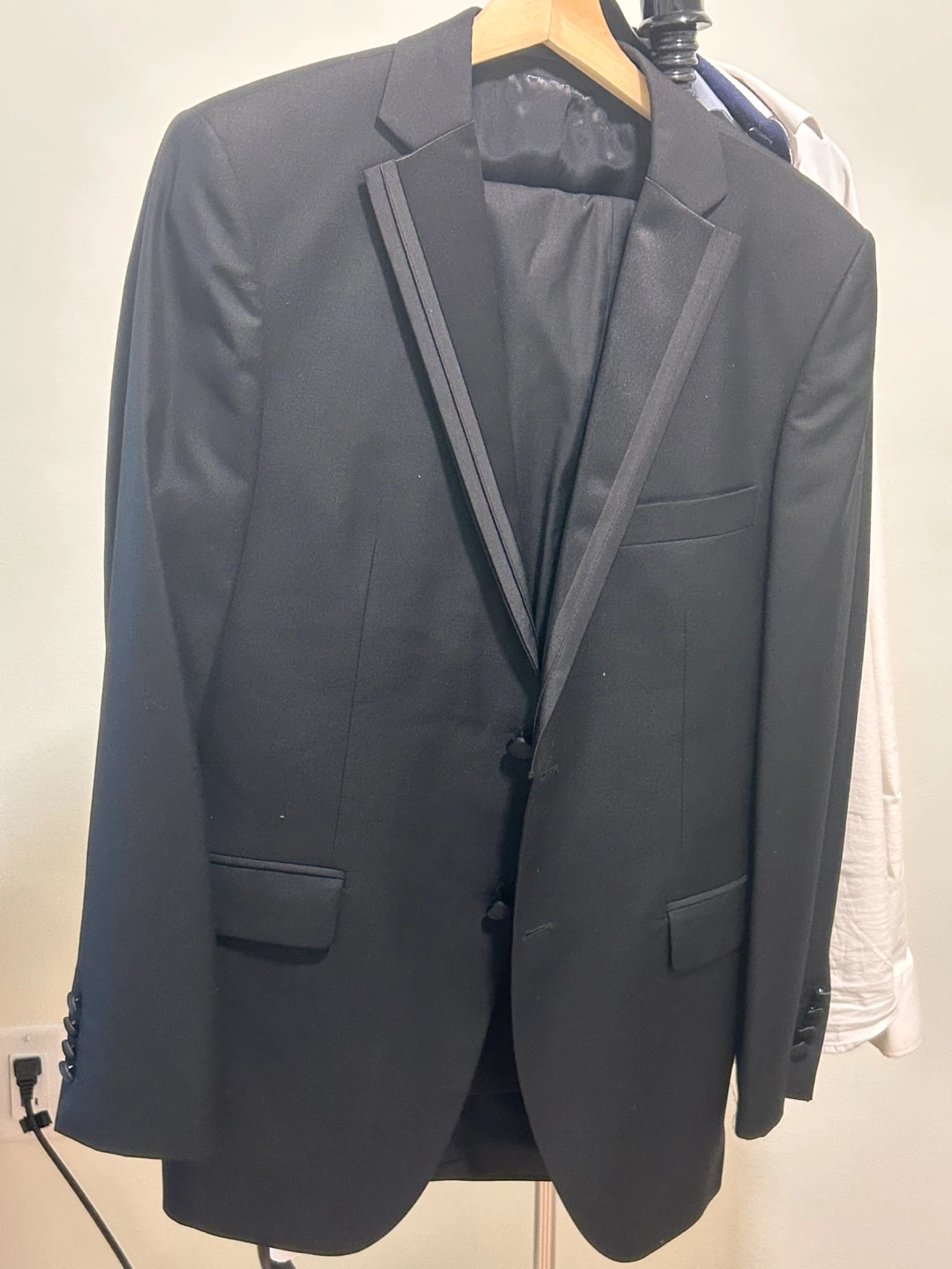 Black Suit - Size 48-6