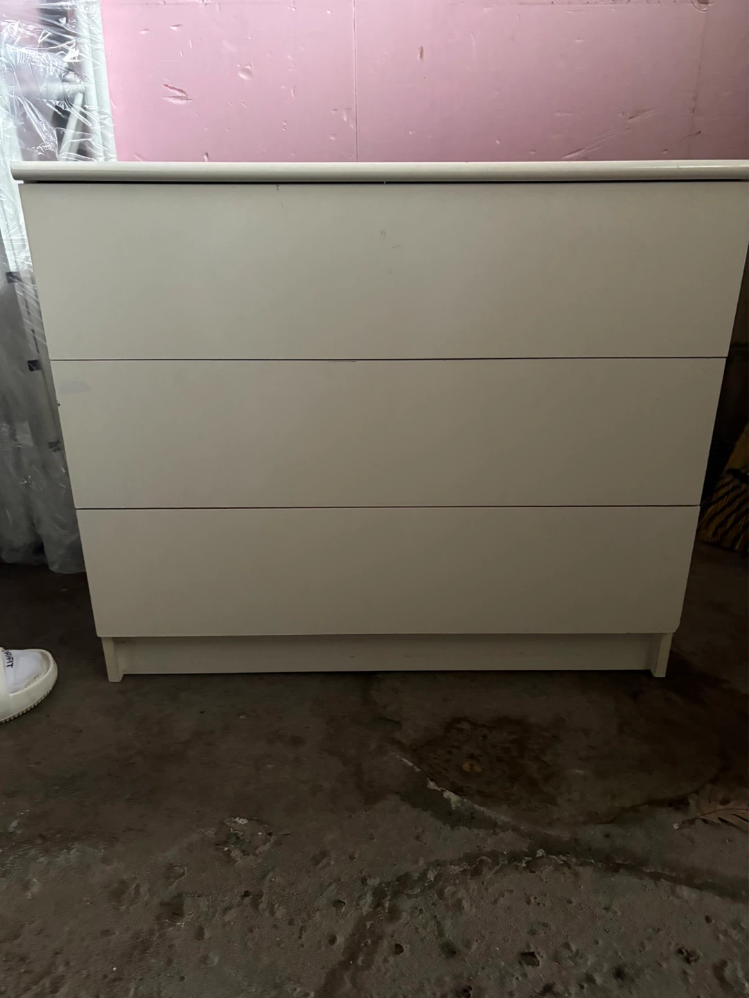 3-Drawer Dresser/Cabinet - photo 2