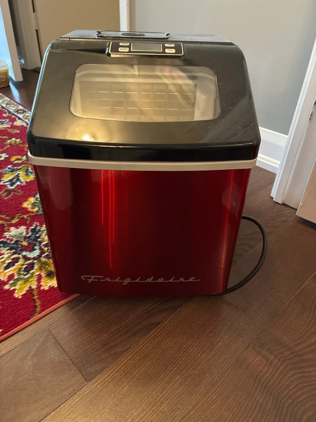 Frigidaire EFIC452-SSRED Ice Maker