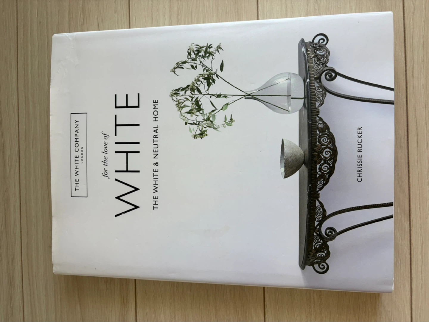 The White Company London 'For the Love of White' Book
