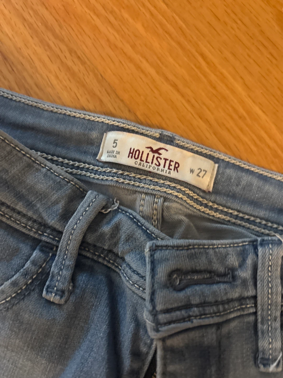 Bundle of 3 Women's Jeans (Hollister, American Apparel, BDG) - photo 4