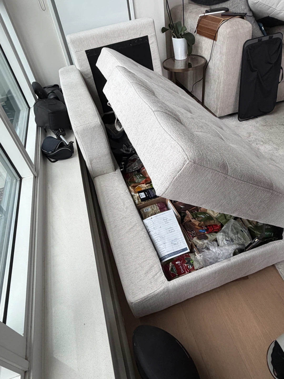 Tufted Chaise Lounge with Storage - Light Beige - photo 3