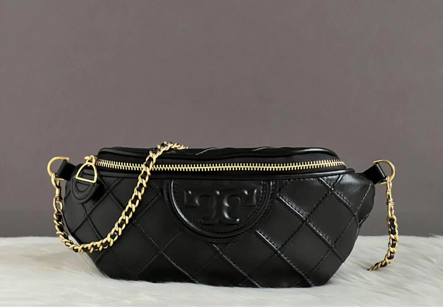 FOR SALE ✨ Tory Burch Fleming Soft Convertible Belt Bag - photo 3