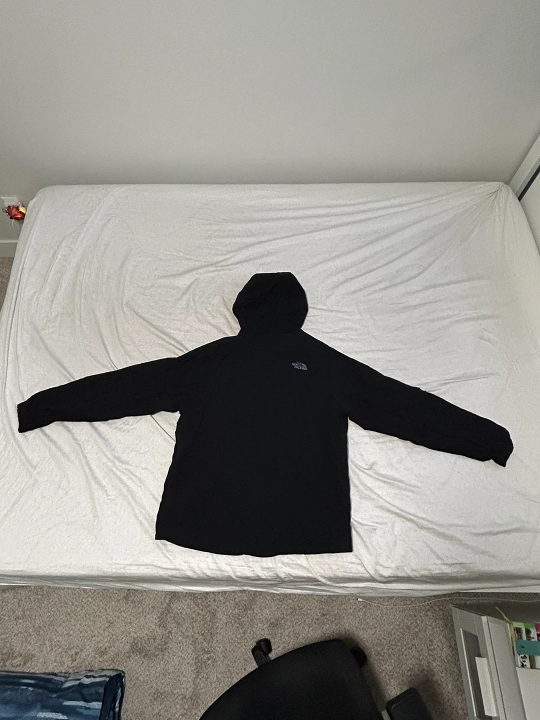 The North Face Black Hooded Jacket - photo 2