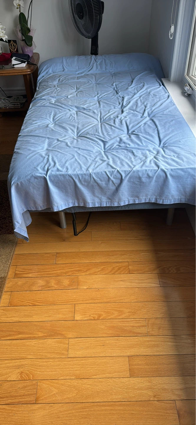 Adjustable Twin Bed - power recline