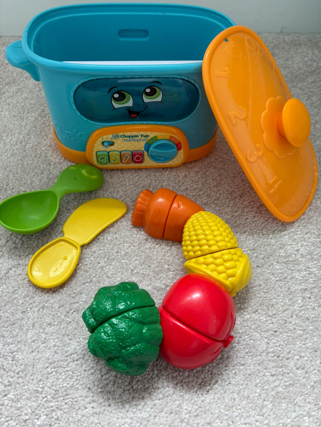 Melissa & Doug Take-Along Tool Kit Wooden Construction Toy - photo 2