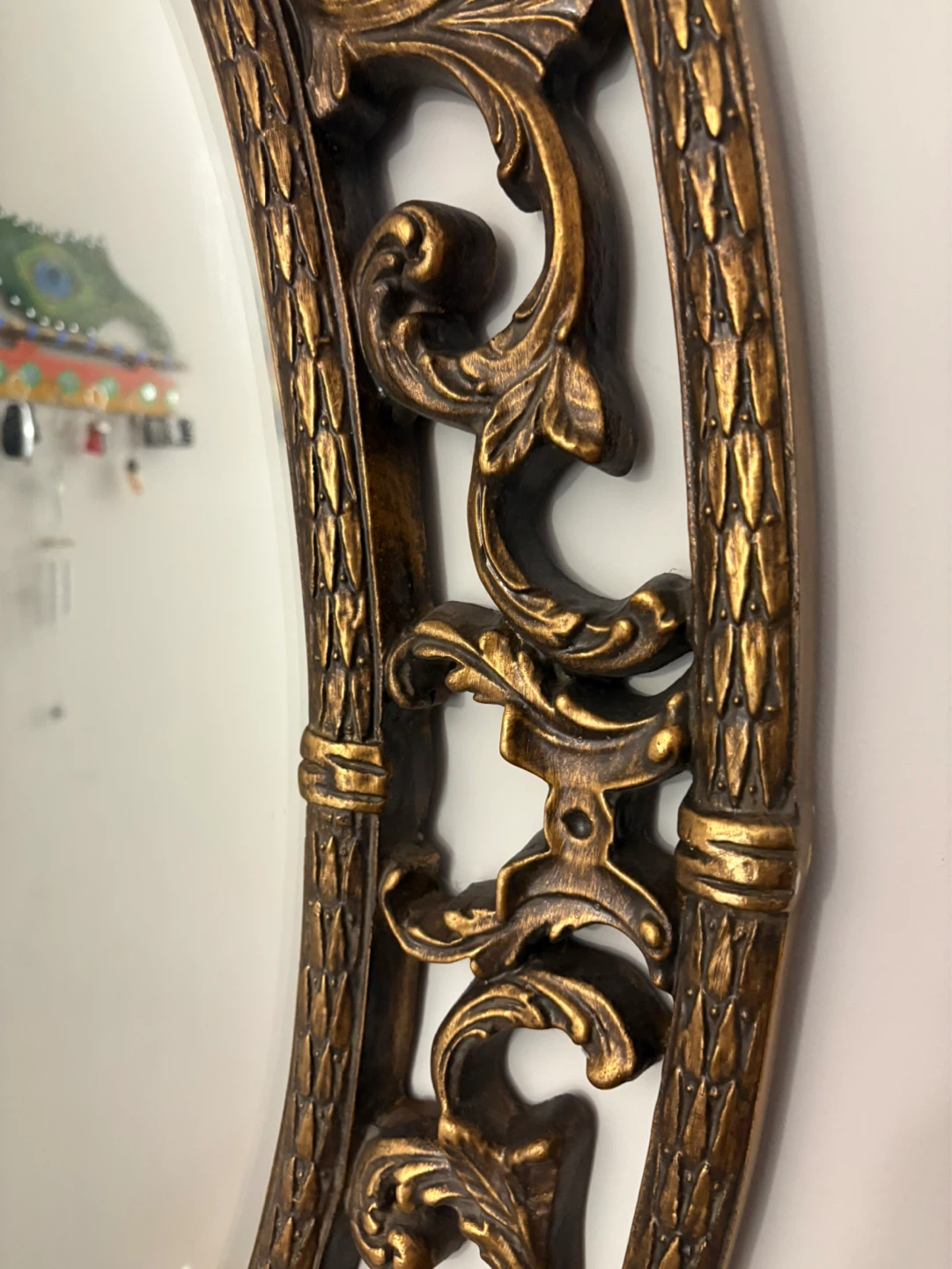 Ornate Oval Wall Mirror with Gold Finish - photo 2
