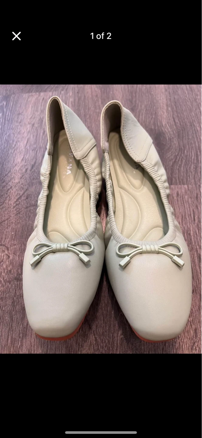 Women's Ballet Flats - Light Green