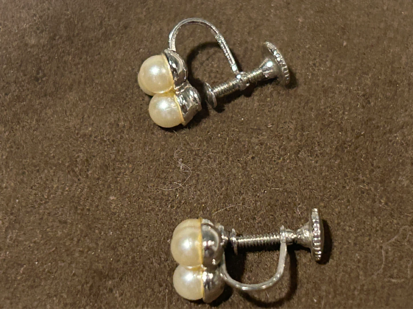 Pearl Screw-Back Earrings - photo 2