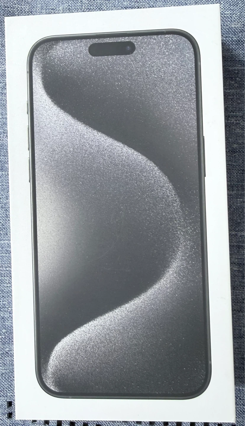 Apple iPhone 15 Pro Max - 256GB - photo 3