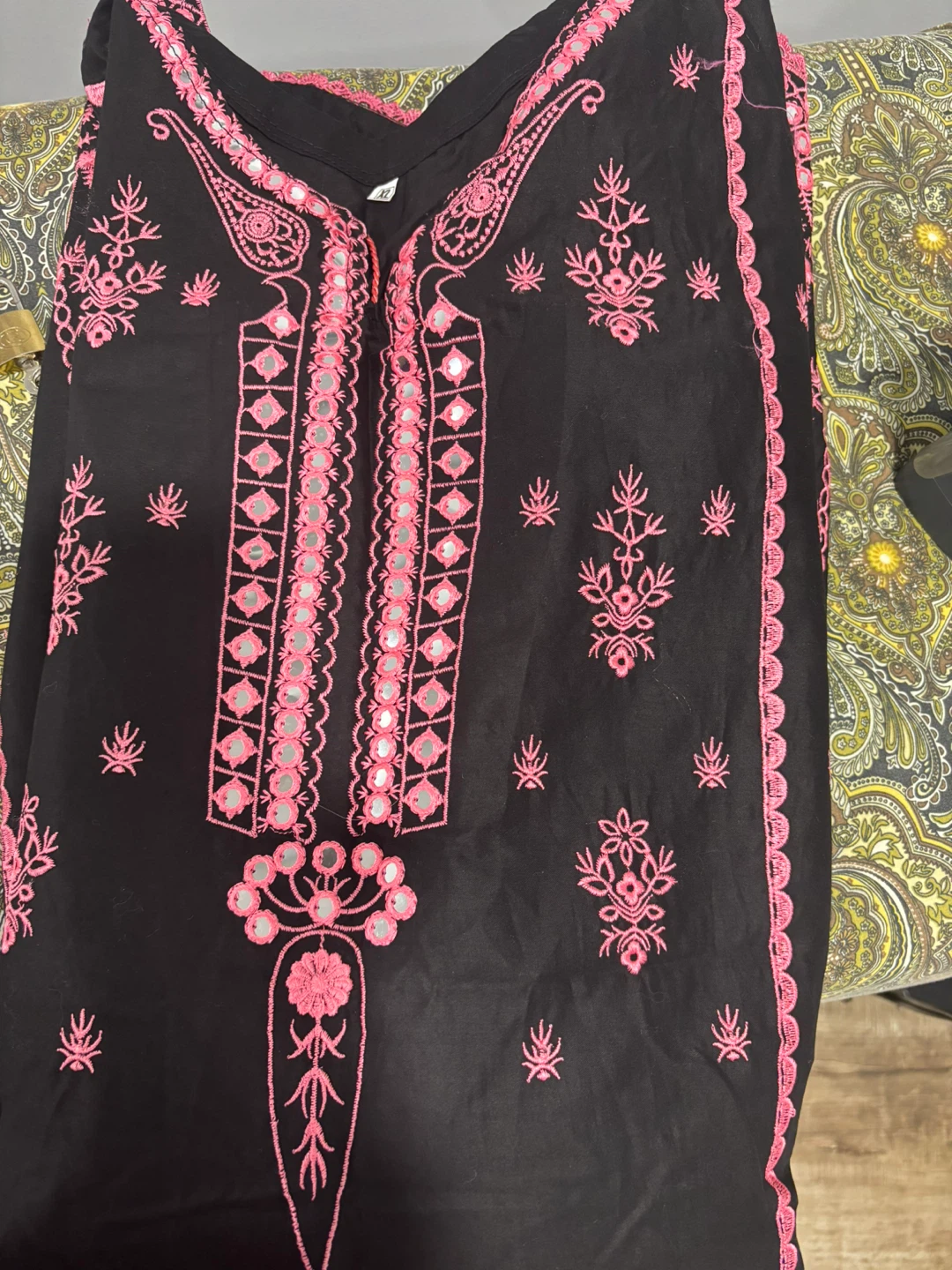 Shehroz Fashion Embroidered Suit - XL - photo 5