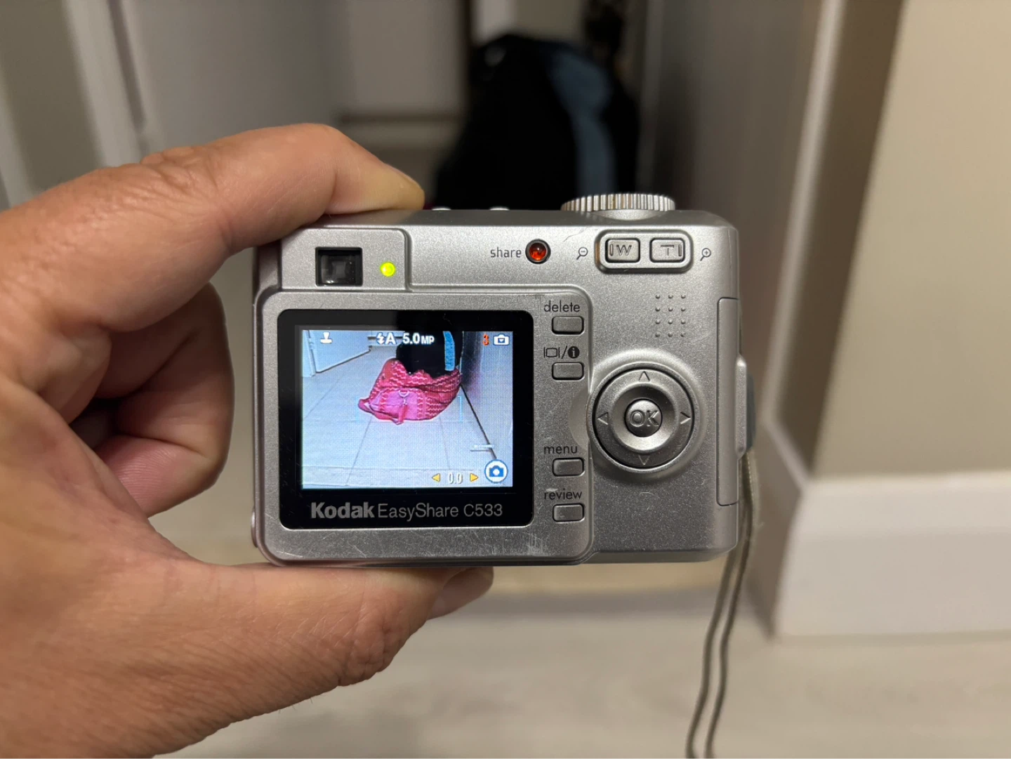 KODAK EASYSHARE C533 DIGITAL CAMERA WITH ACCESSORIES