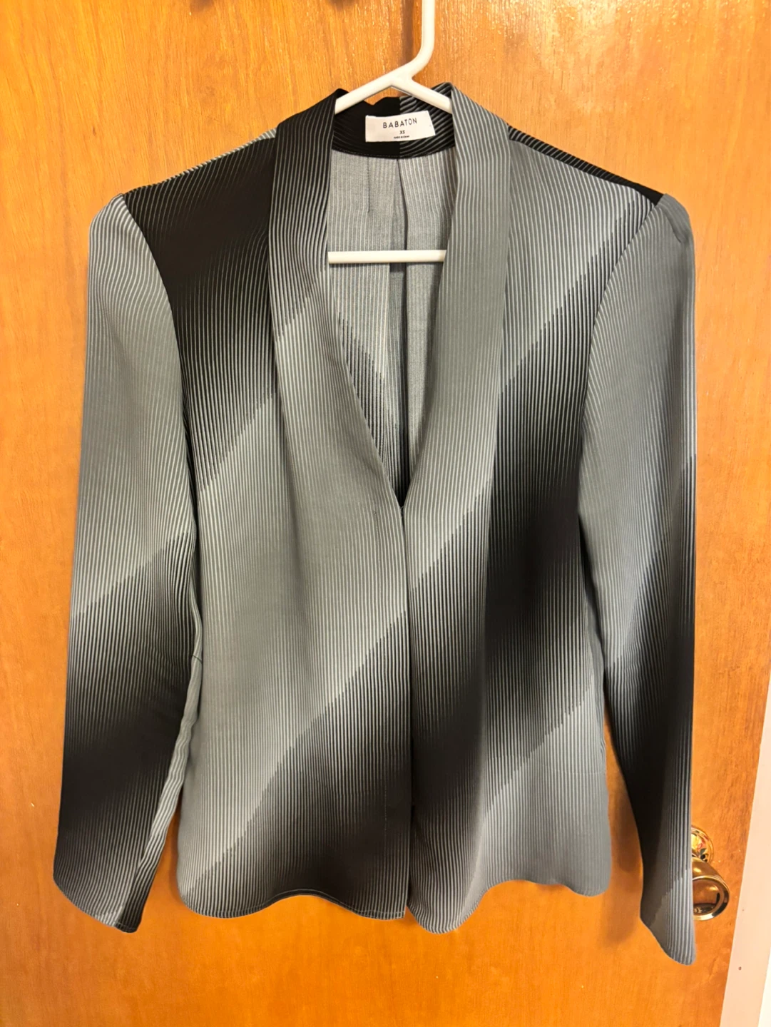 Babaton blouse (size XS)