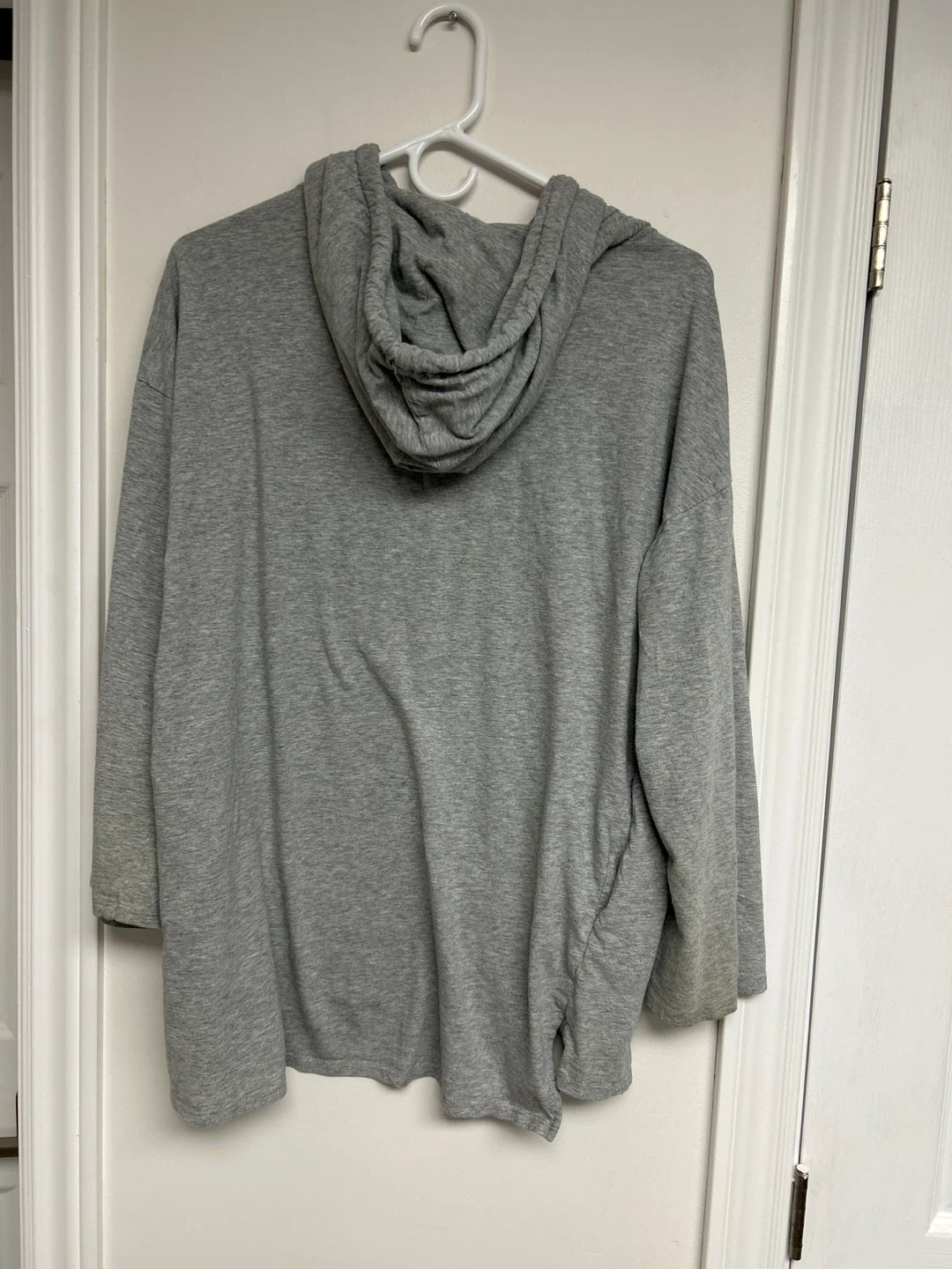 Forever 21 Grey Hoodie with Sneaker Patch - photo 3
