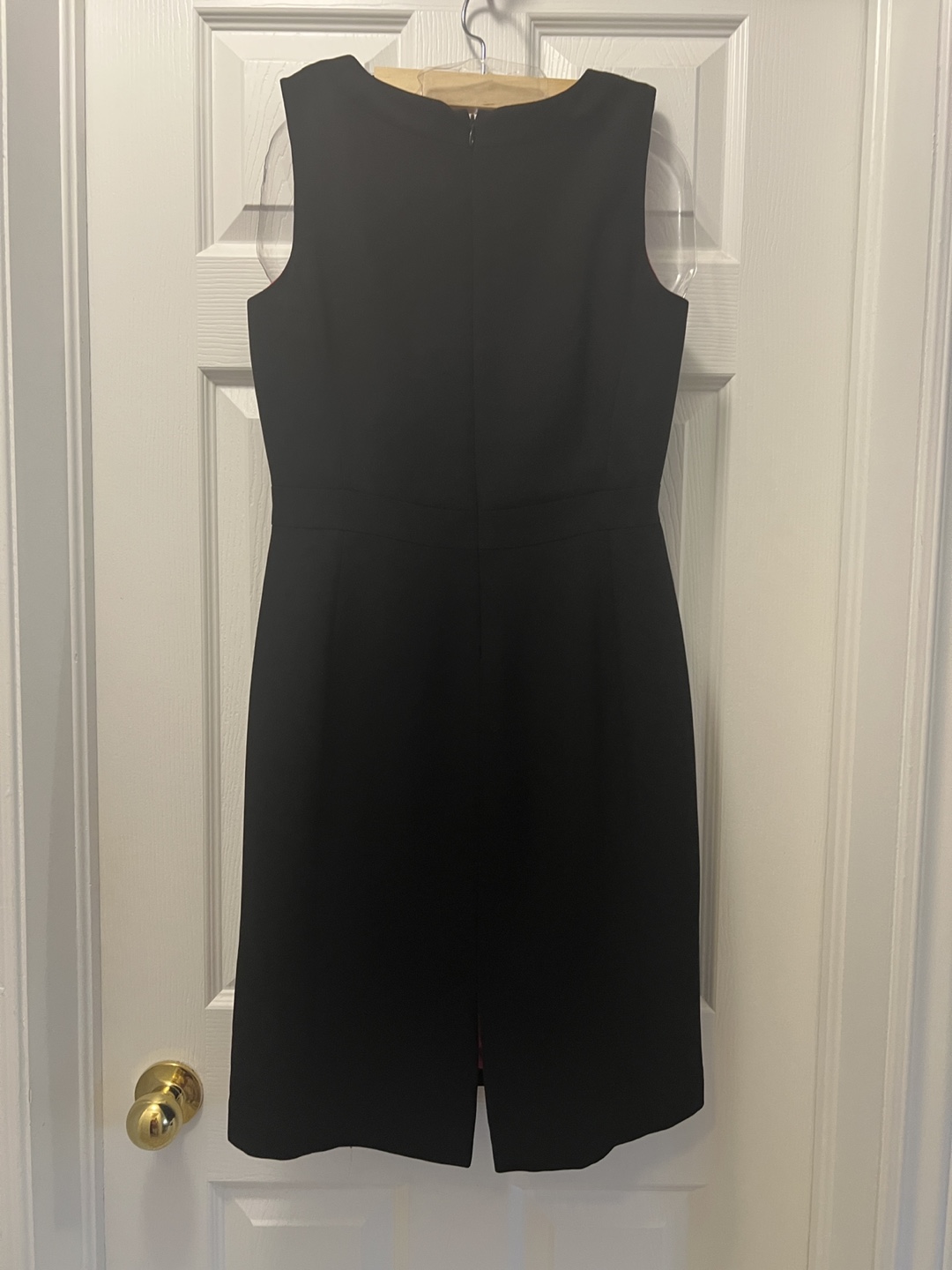 Black Sleeveless V-Neck Dress - photo 3