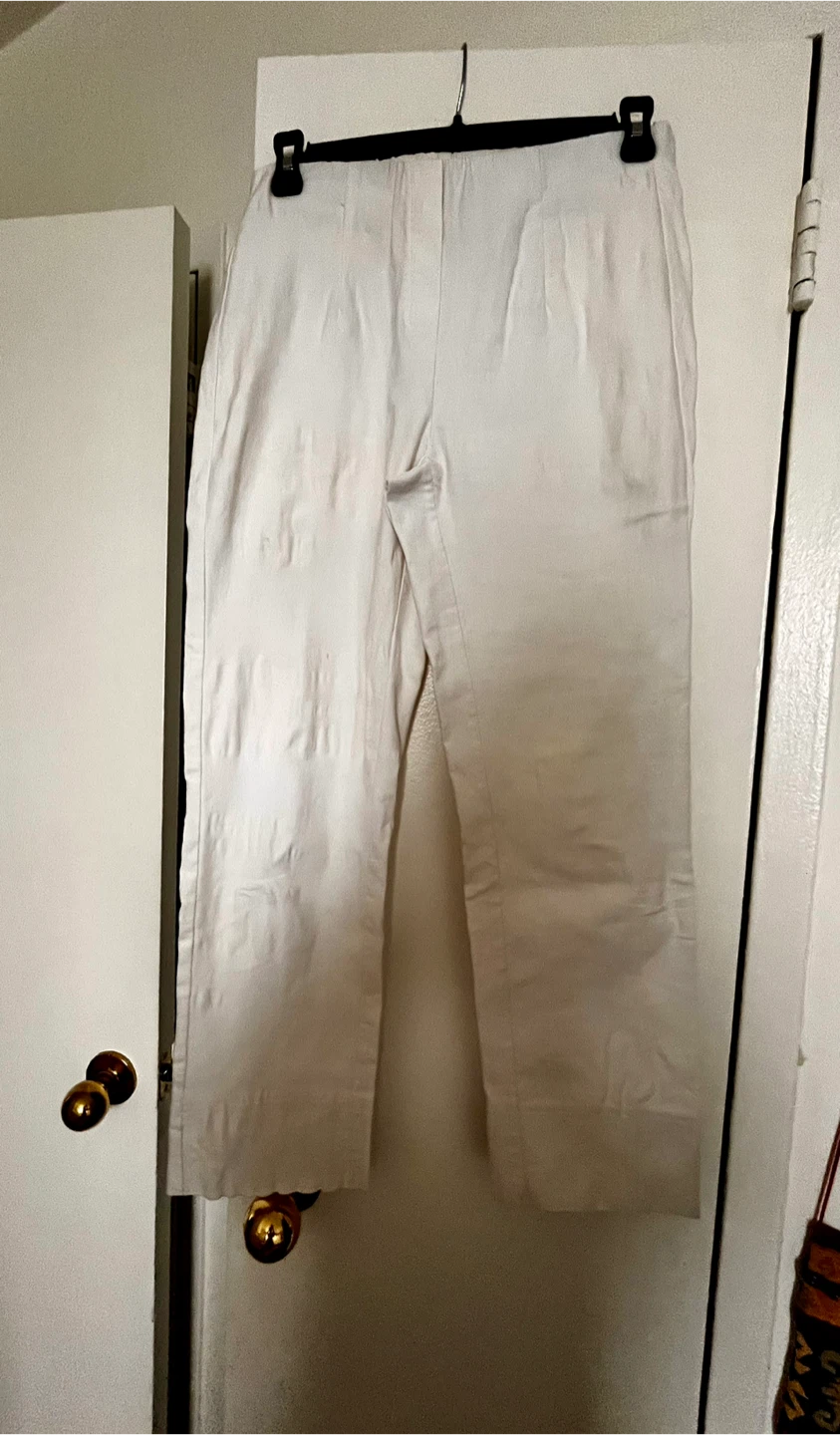 White High waist stretchy Capris size S