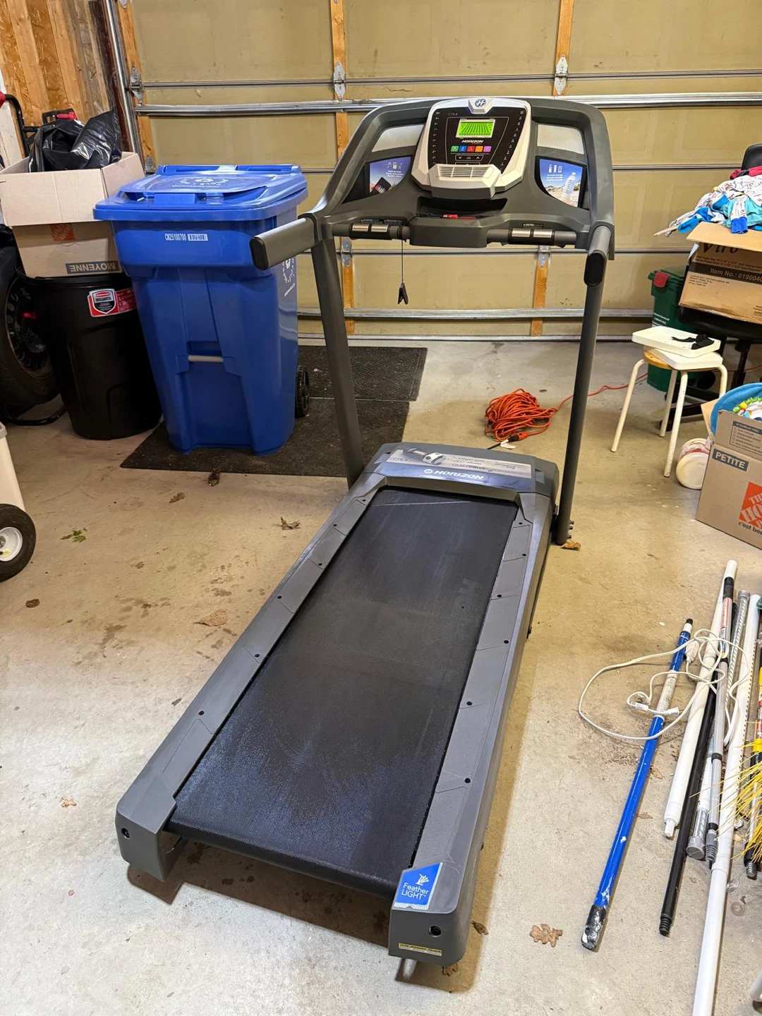 CONTENT SALE - Horizon Fitness CT5.4 Treadmill - photo 5