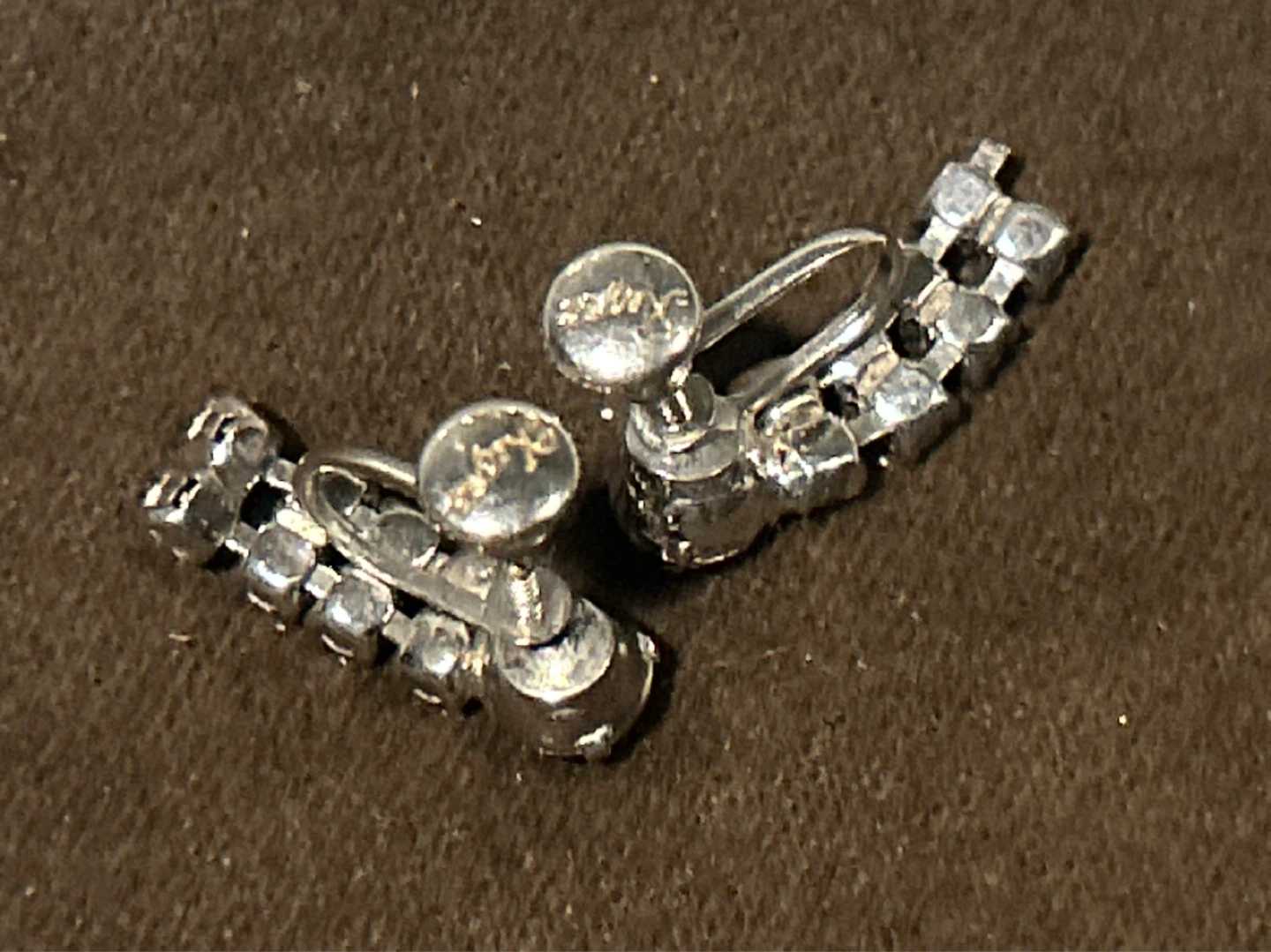 Vintage Screw-Back Rhinestone Earrings - photo 4