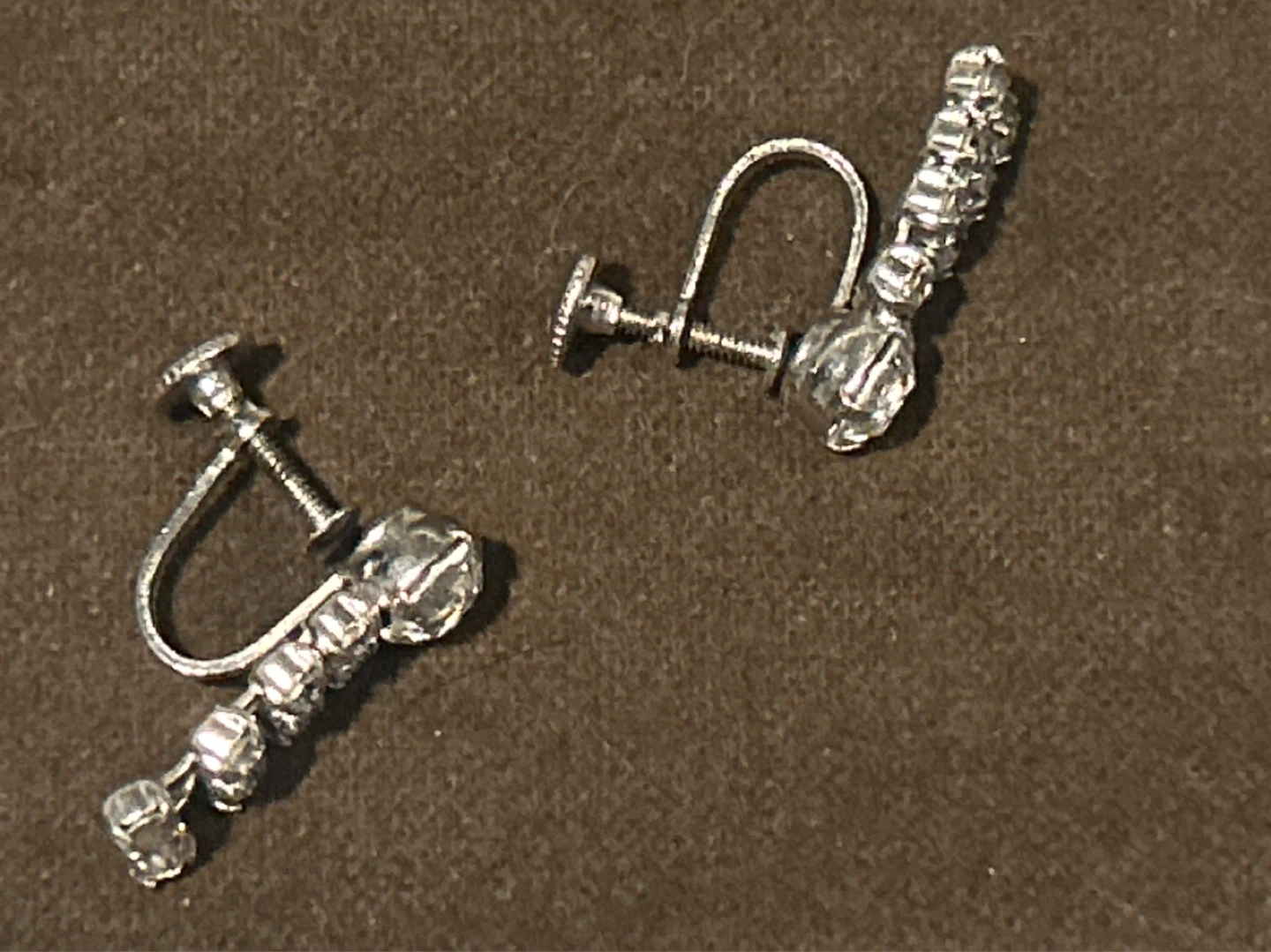 Vintage Screw-Back Rhinestone Earrings - photo 5