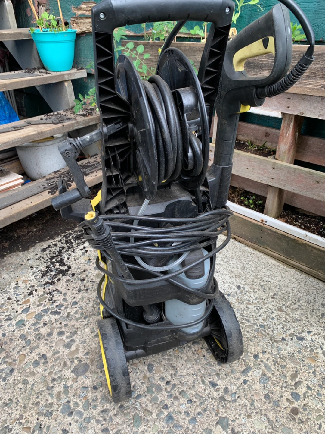 Kärcher Pressure Washer - photo 2