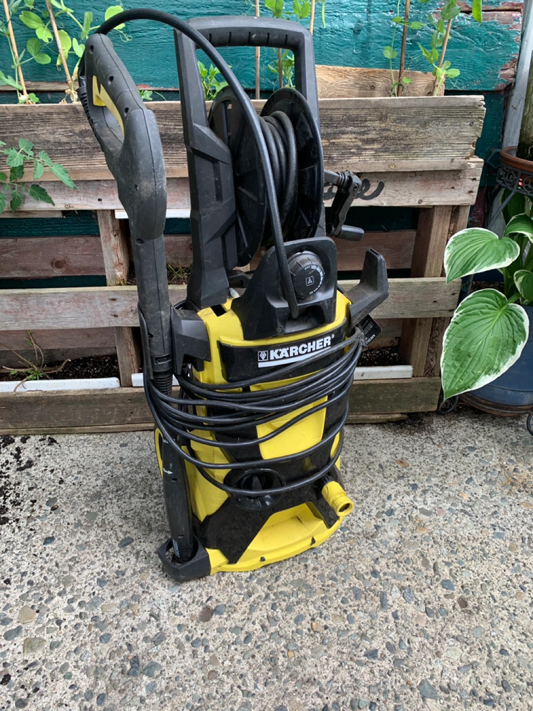 Kärcher Pressure Washer
