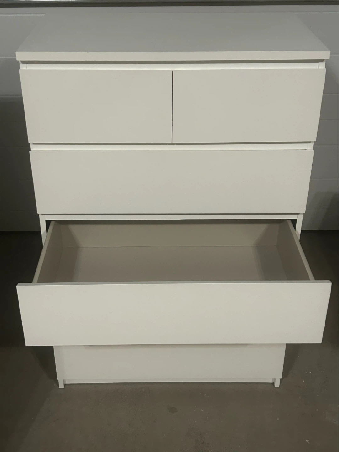 IKEA MALM white dresser 6 drawers - photo 4