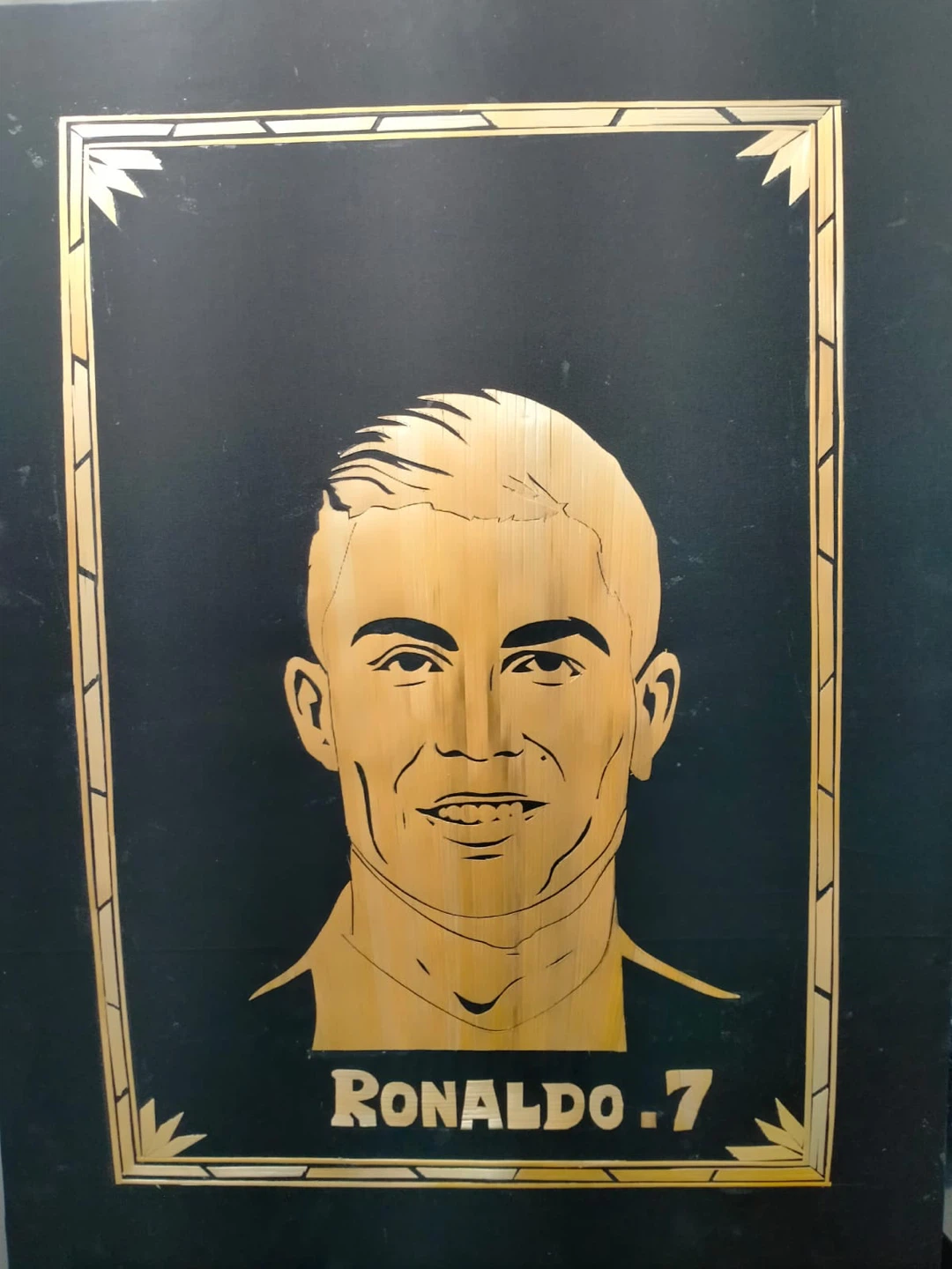Cristiano Ronaldo Wheat straw art 24*18 inches on Black Fabric - photo 2
