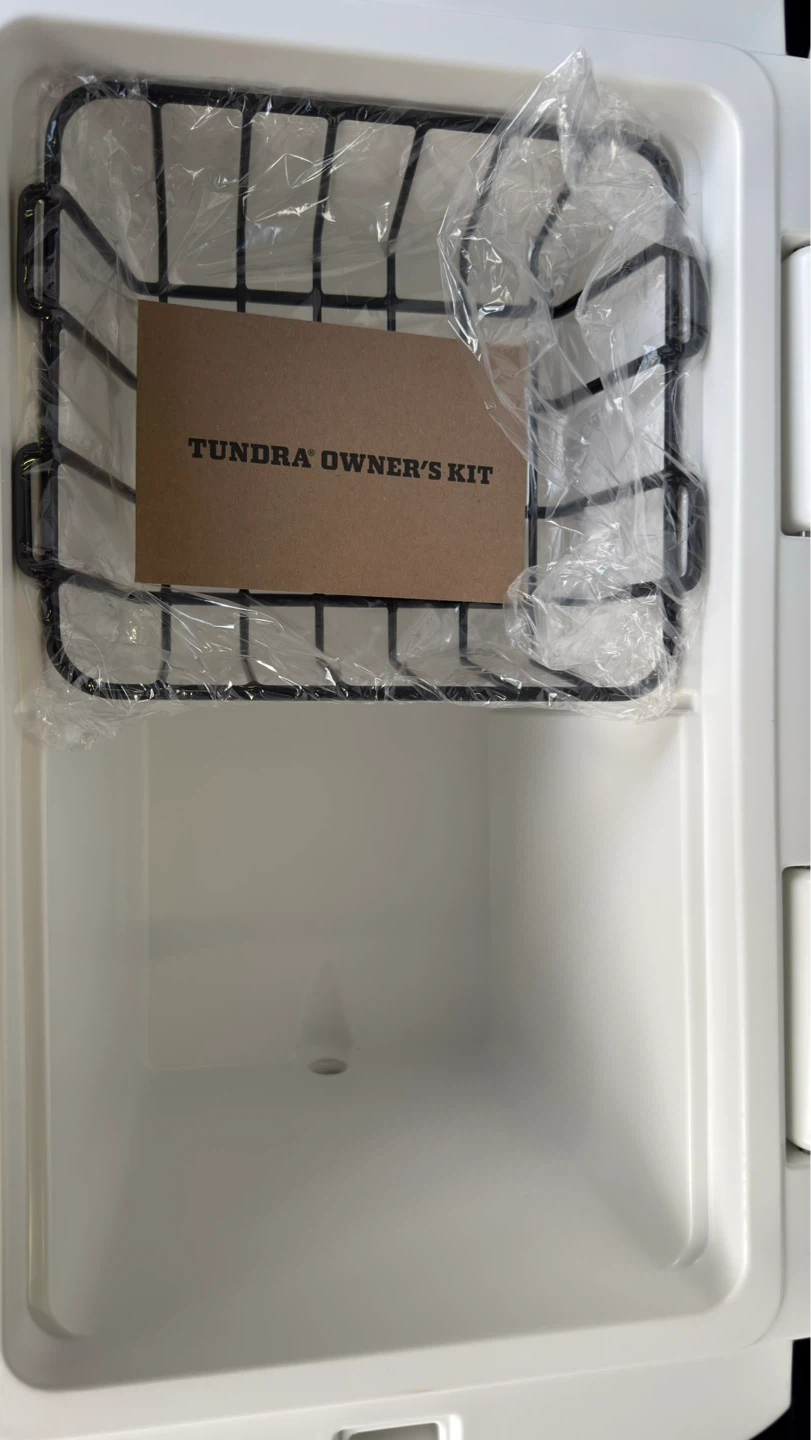 YETI Tundra 45 Cooler - photo 3