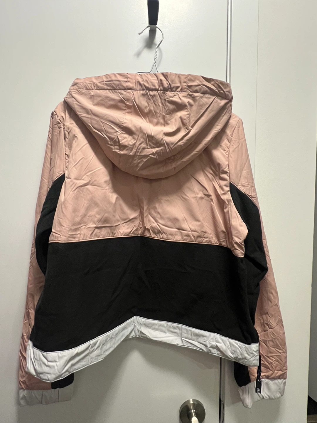 Hollister Pink & Black Windbreaker Jacket - photo 2