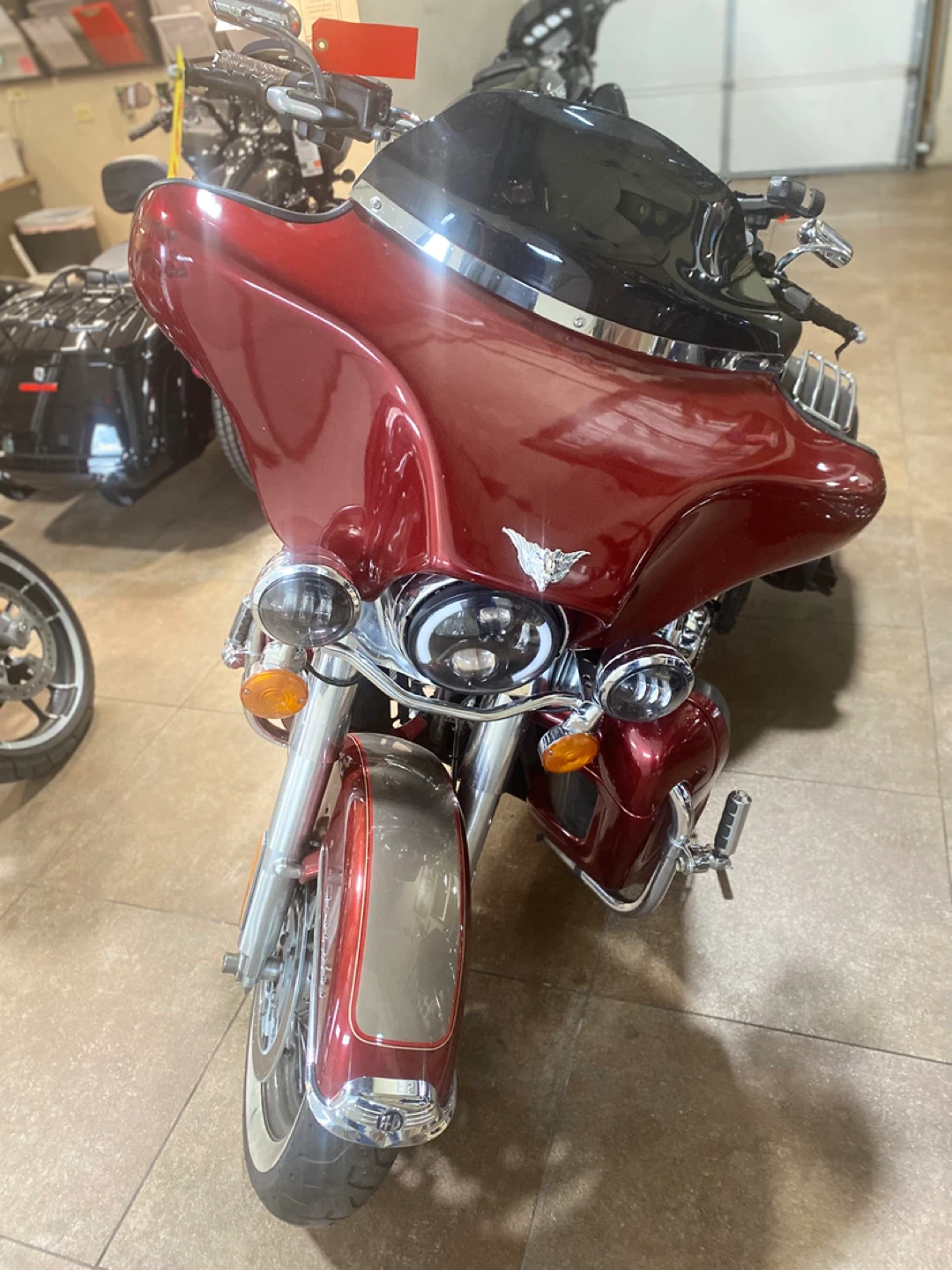 Harley-Davidson Motorcycle - photo 2