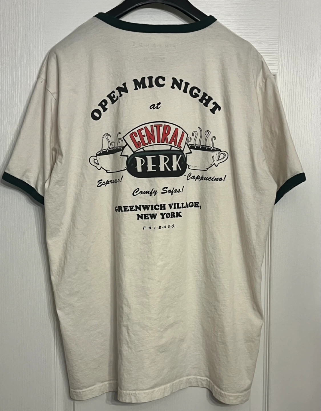 Friends Central Perk XL Ringer T-Shirt - photo 5