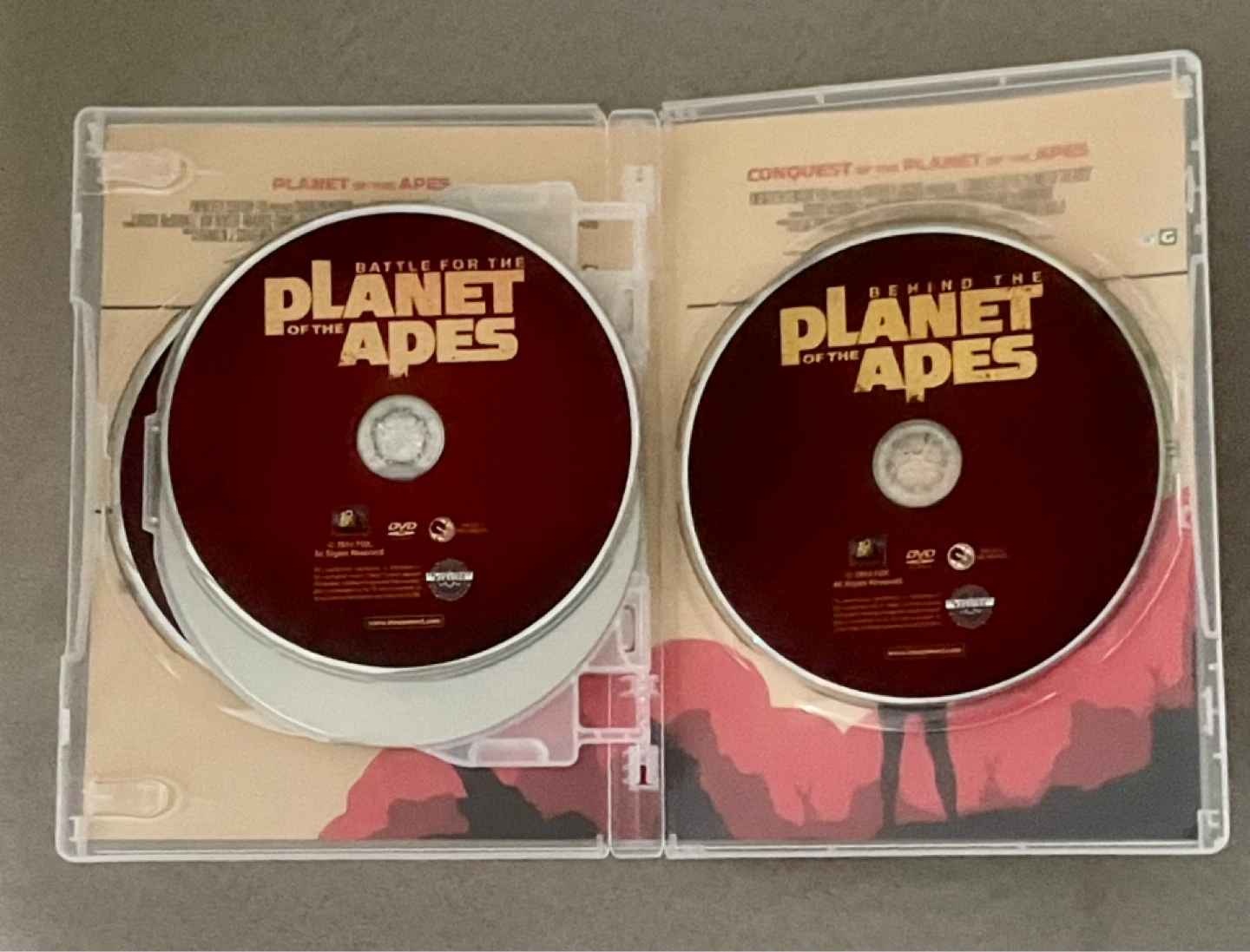 Planet of the Apes Legacy Collection 5-Disc Movie Set - photo 4