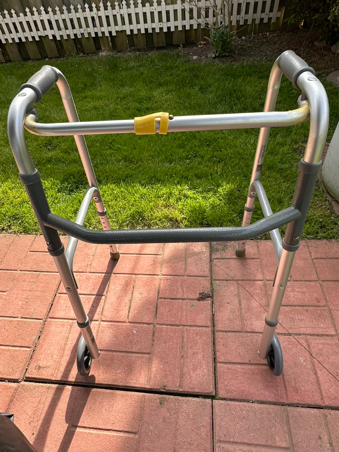 Walker with Wheels - photo 2