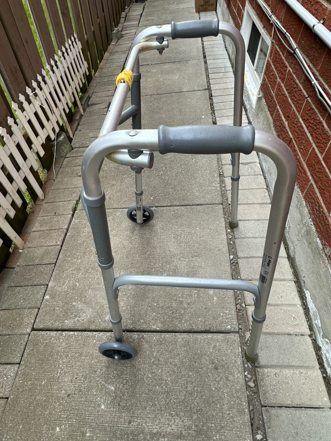Walker with Wheels - photo 4