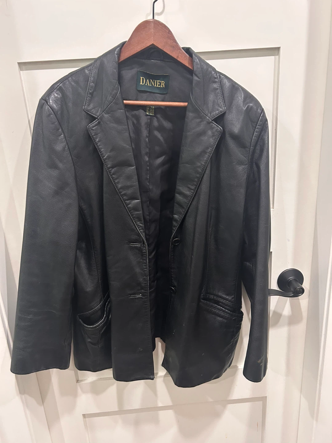 Danier Black Leather Blazer Jacket - Size XL/TG