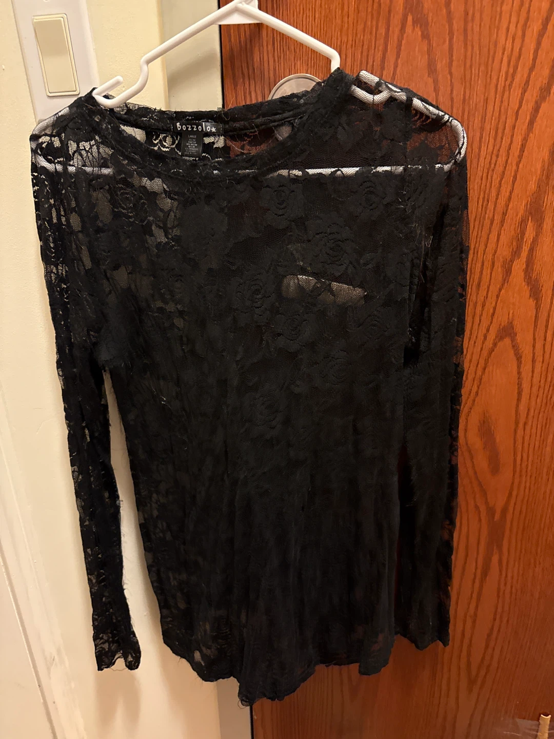 Bozzzo long sleeve lace top