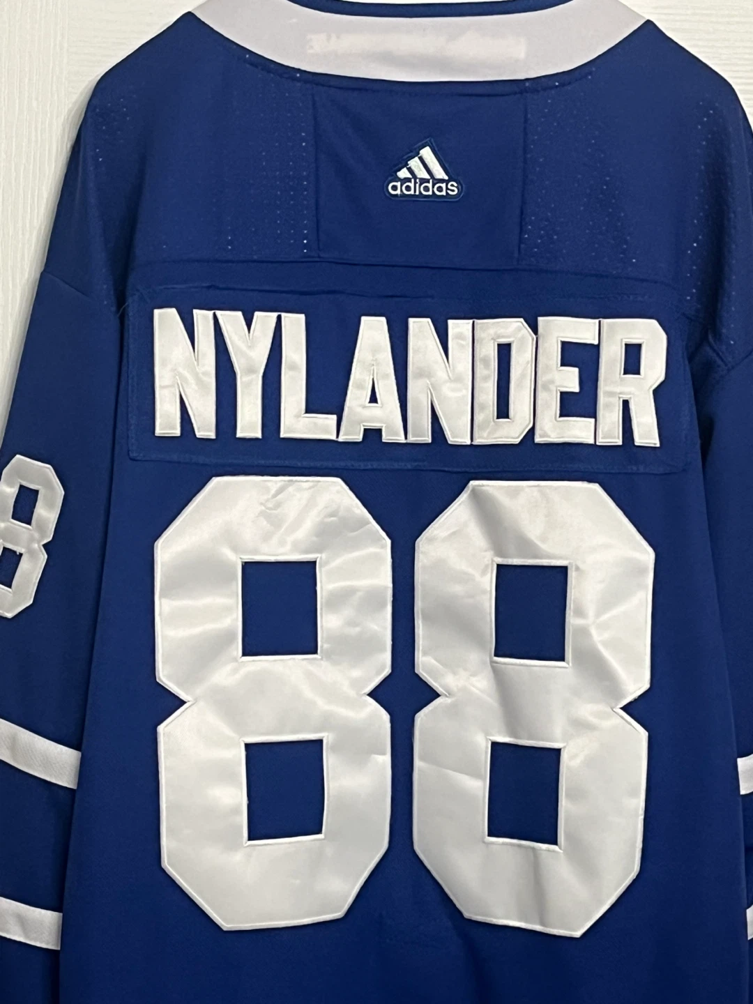 Adidas Toronto Maple Leafs Nylander Hockey Jersey - photo 5