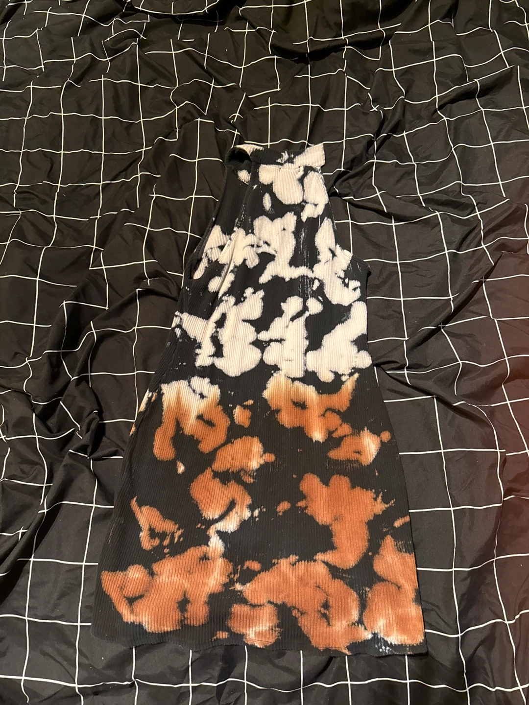 Black and White Tie-Dye Halter Top - photo 2